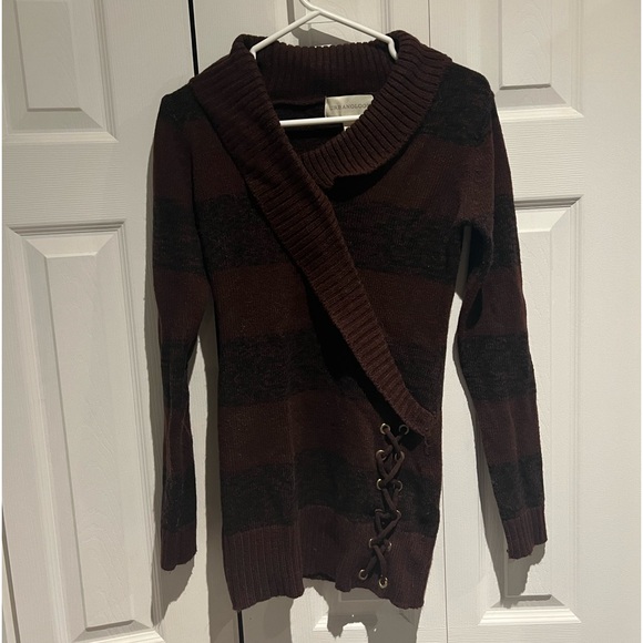 Burgandy knitted Women’s Sweater S/P - Picture 1 of 4